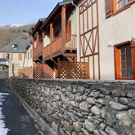 Sejour Pyreneen Authentique: T2 Cabine, Terrasse, Piscine, Proche St-lary-soulan, Navette Gratuite - Fr-1-504-139 Apartman