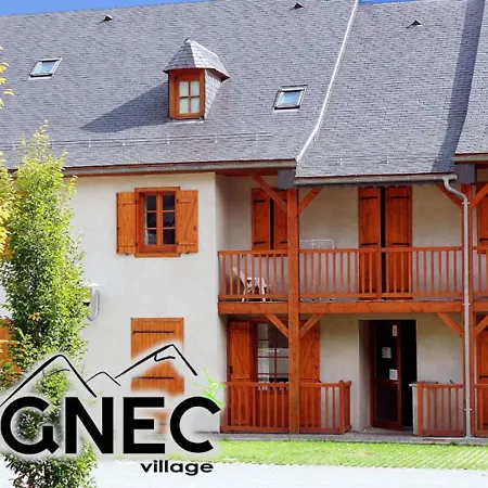 Sejour Pyreneen Authentique: T2 Cabine, Terrasse, Piscine, Proche St-lary-soulan, Navette Gratuite - Fr-1-504-139 Apartamento