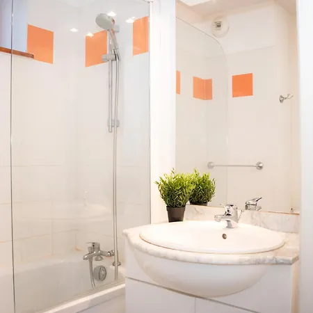 Апартаменты Cosy 2 Pieces Avec Terrasse Et Piscine A - Fr-1-504-139 *